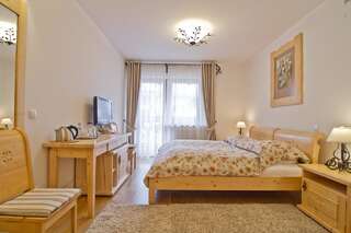 Отели типа «постель и завтрак» Willa Kominiarski Wierch Закопане Стандартный двухместный номер с 1 кроватью или 2 отдельными кроватями-1